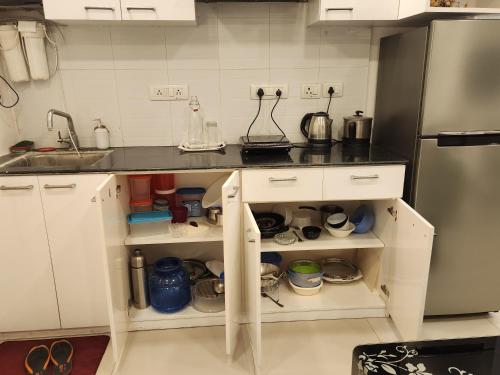 xanadu studio apartment 902