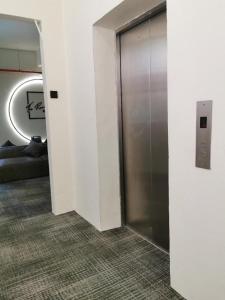 the room kt hotel