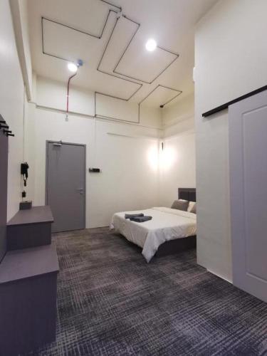 the room kt hotel