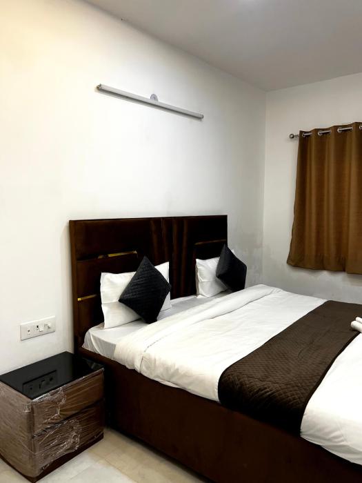 hotel trending stay