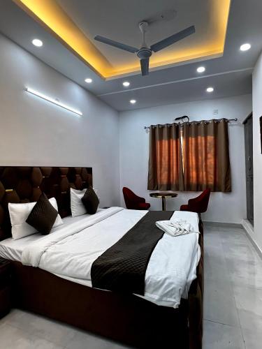 hotel trending stay