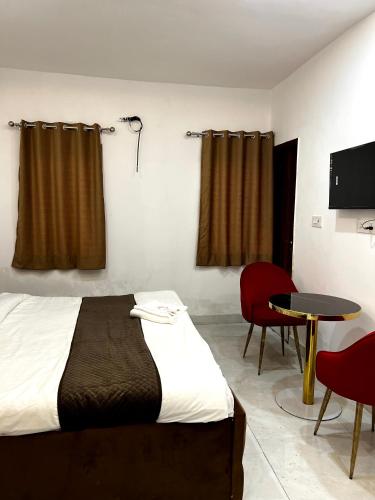 hotel trending stay