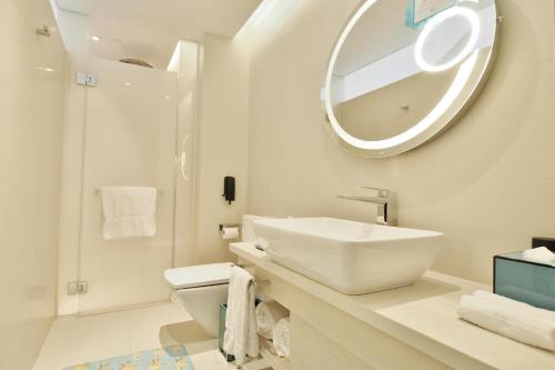hotel indigo hong kong island by ihg