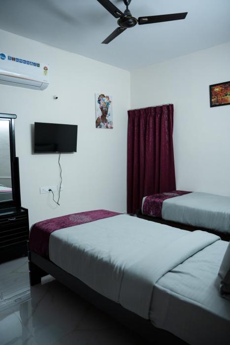 yellow bells serviced apartments hitech city