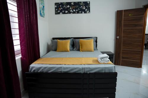yellow bells serviced apartments hitech city