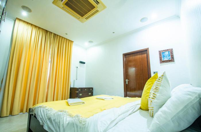 seaside villa 2 pools beach at 50m