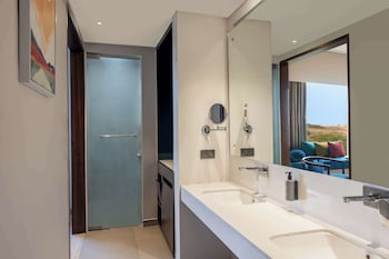 pramod lands end resort a member of radisson individuals