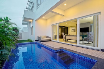 pramod lands end resort a member of radisson individuals