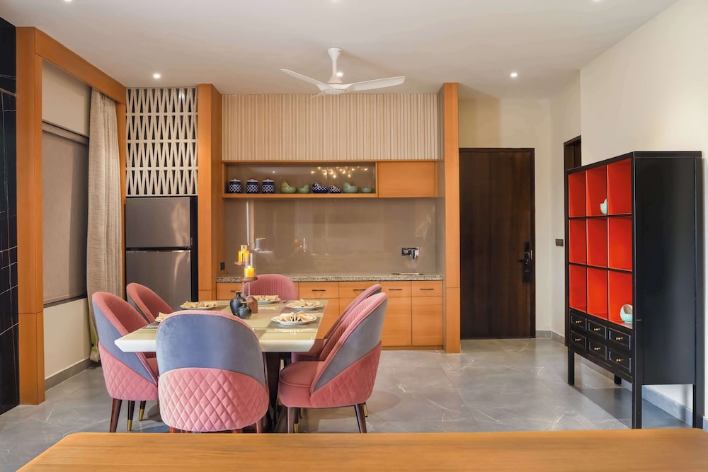 pramod lands end resort a member of radisson individuals