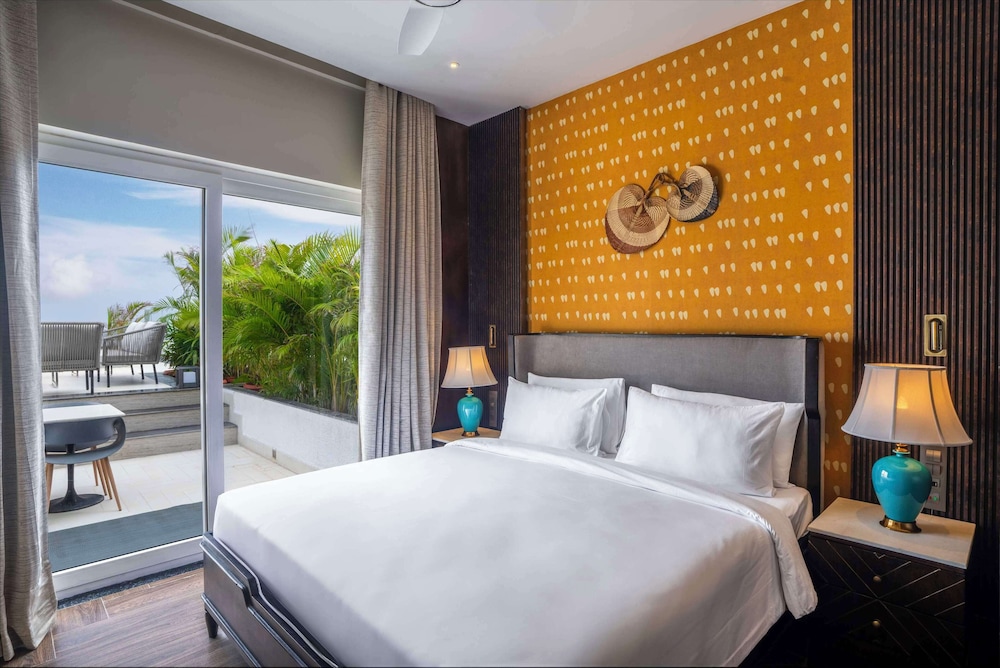 pramod lands end resort a member of radisson individuals