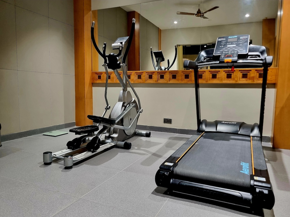 pramod lands end resort a member of radisson individuals