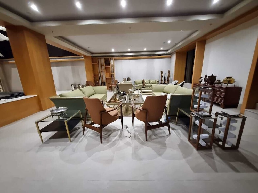 pramod lands end resort a member of radisson individuals