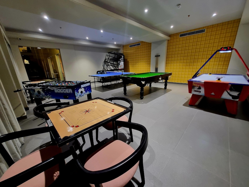 pramod lands end resort a member of radisson individuals