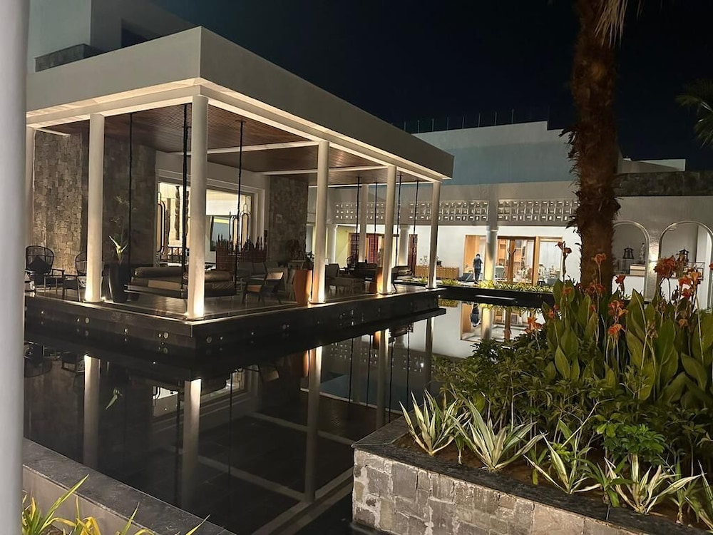 pramod lands end resort a member of radisson individuals