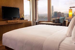 Renaissance Hong Kong Harbour View Hotel,Tai Wai Village>>Hong Kong,5 star