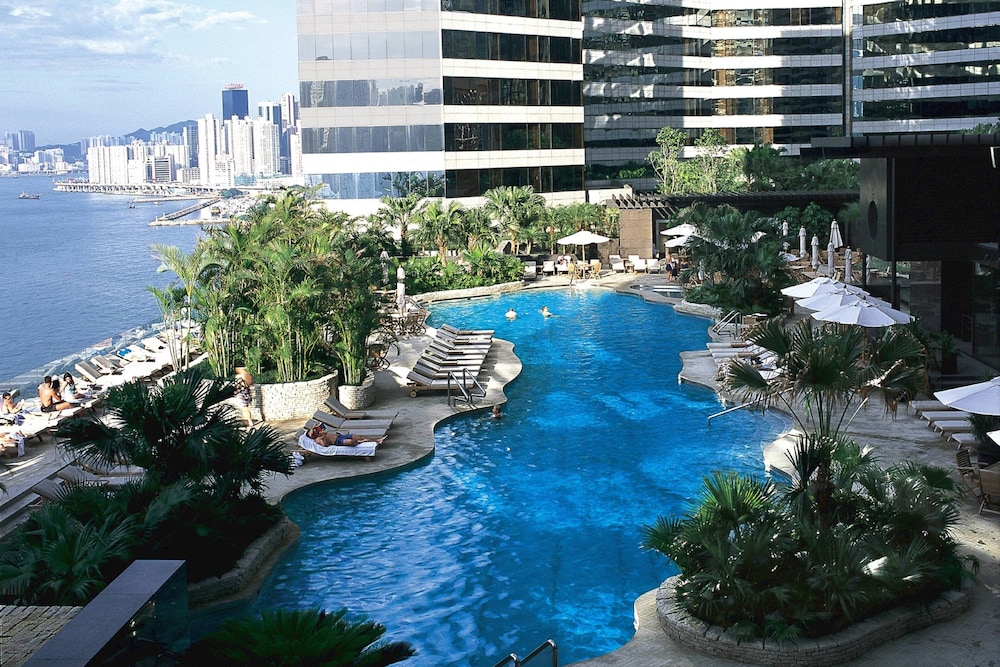 renaissance hong kong harbour view hotel