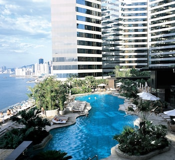 renaissance hong kong harbour view hotel