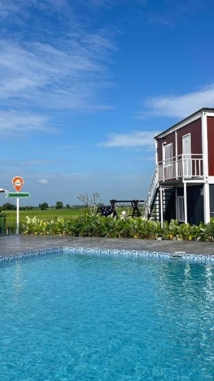 country road homestay