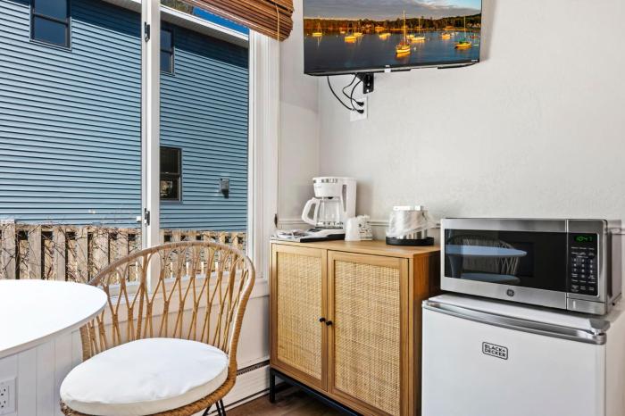 fresh coast motel