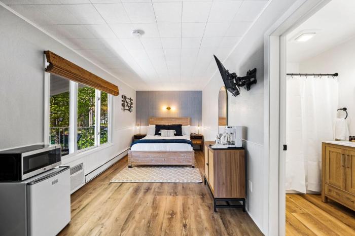 fresh coast motel