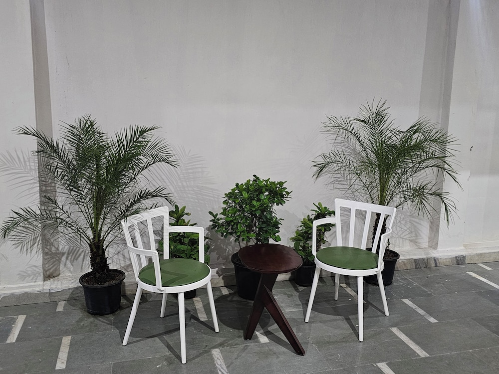 shri krishna divine dham