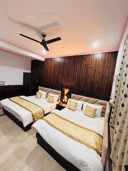 shri krishna divine dham