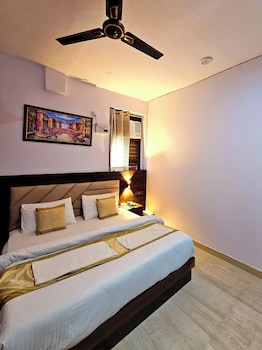 shri krishna divine dham