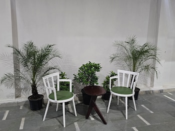 shri krishna divine dham