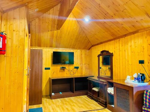 hotel marina drung waterfall by stay pattern