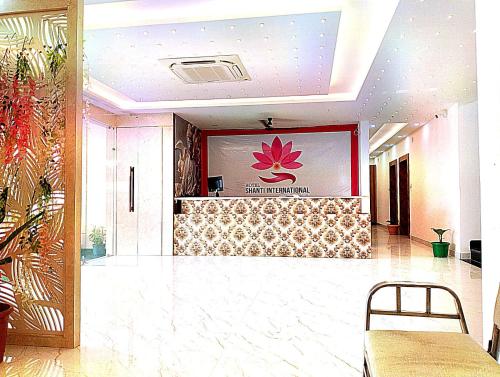 hotel shanti international