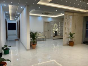 hotel shanti international