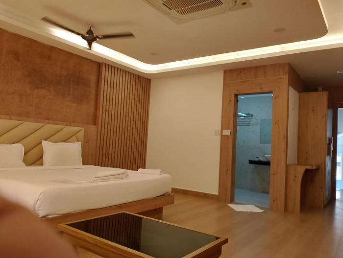 hotel shanti international