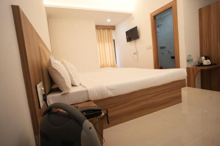 hotel shanti international