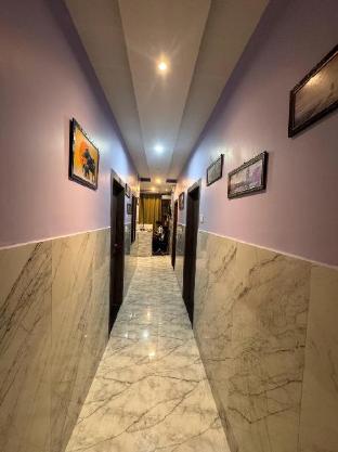 hotel aarna
