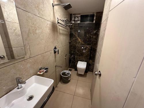 collection o local square whitefield