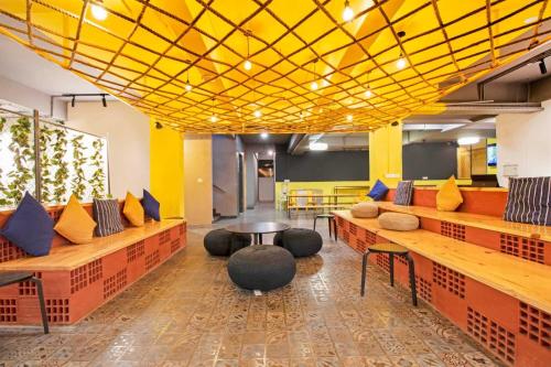 collection o locl colive and work sarjapur