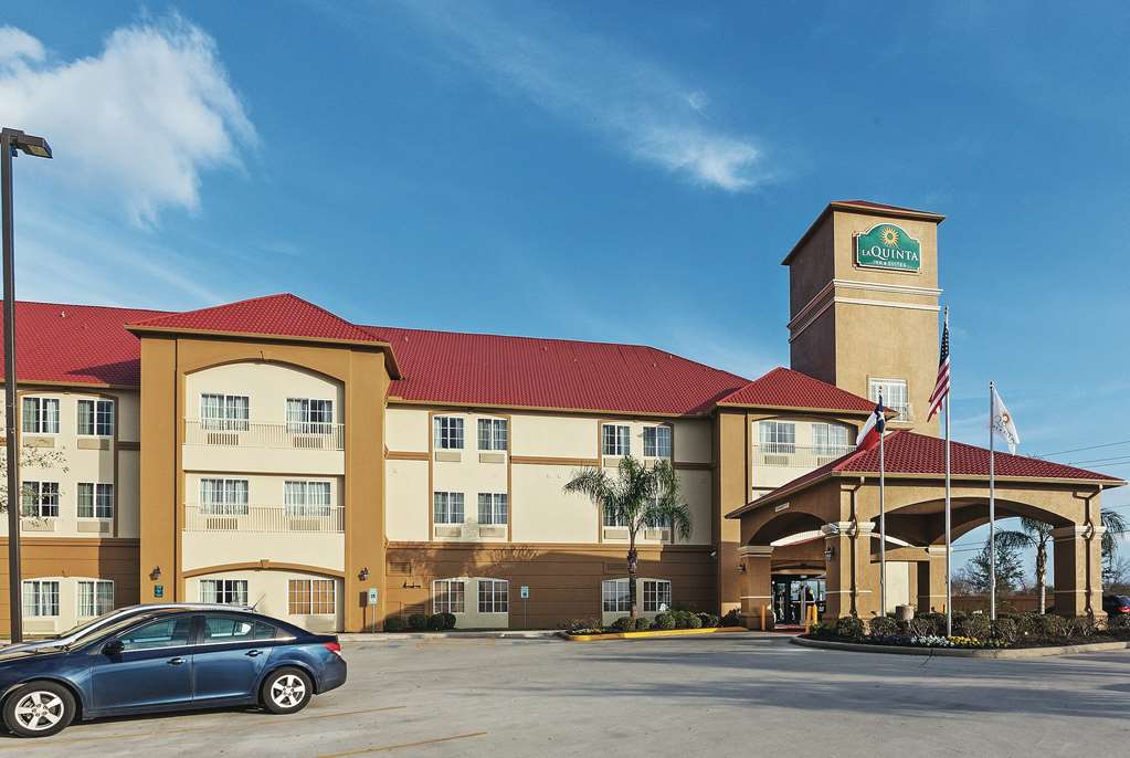 la quinta inn and suites by wyndham houston hobby airport