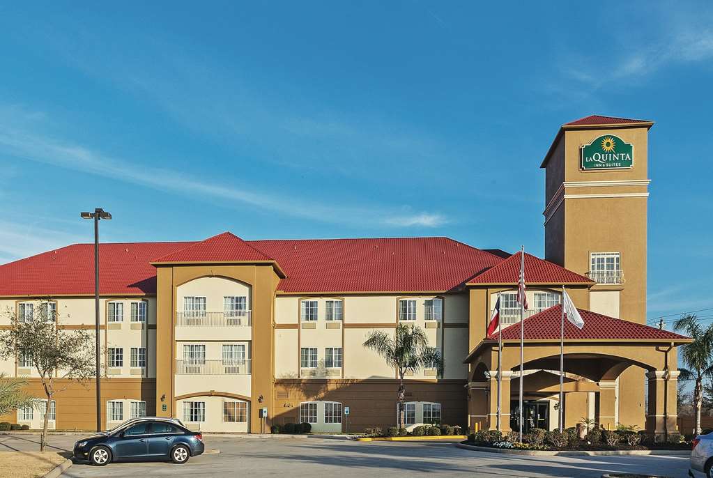 la quinta inn and suites by wyndham houston hobby airport