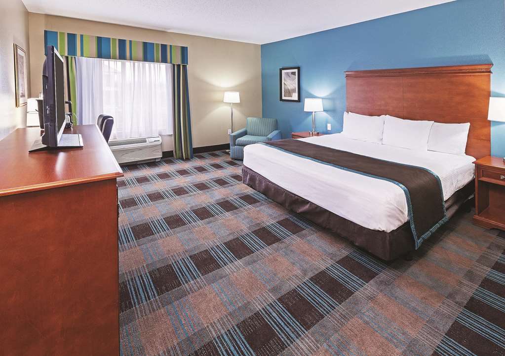 la quinta inn and suites by wyndham houston hobby airport