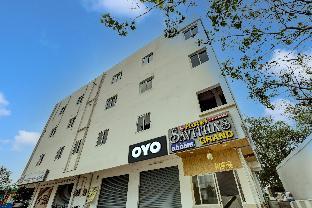 Hotel O Savitha's Grand,,4 star