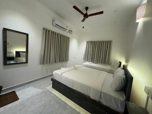 La Tamara Suite,,3 star