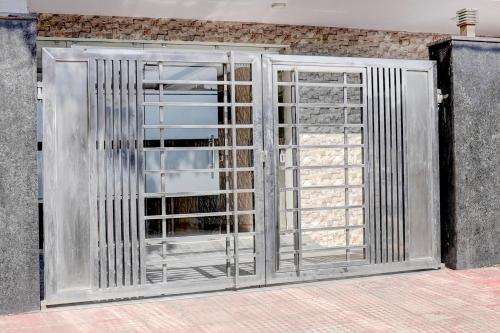 collection o sunshine corporate suite