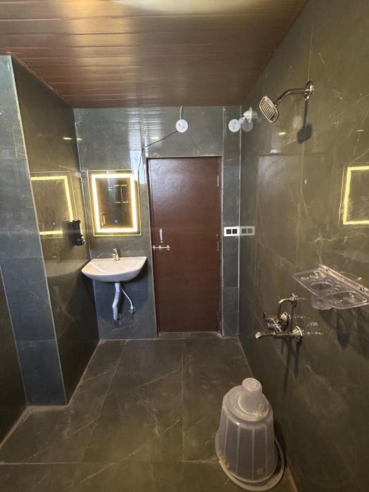wild wings premium hotel