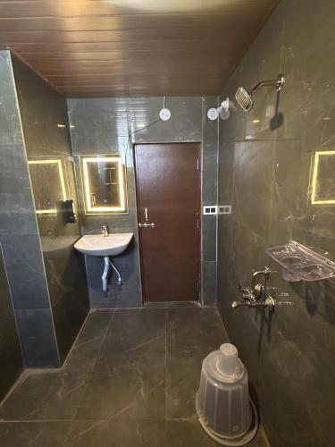 wild wings premium hotel