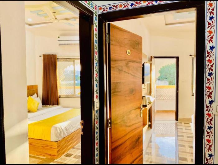 hotel vallabh with lake facing balcony