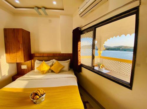 hotel vallabh with lake facing balcony