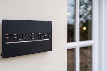 Commandery Vaults,,4 star