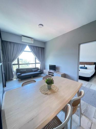 jesselton quay kota kinabalu city centre lw suites