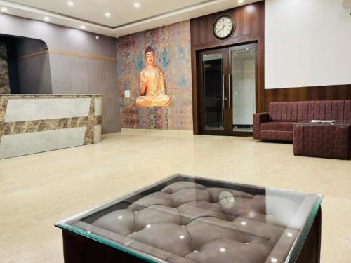 divine hotel and resorts