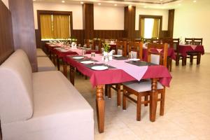 divine hotel and resorts